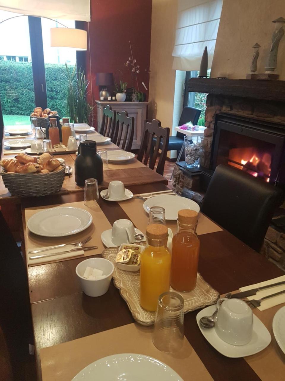 B&B Au Coq En Pate Жале Екстериор снимка
